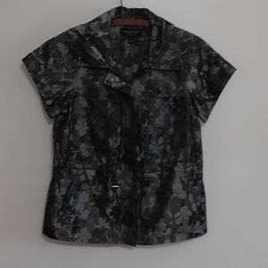 - Laundry by Shelli Segal hooded top